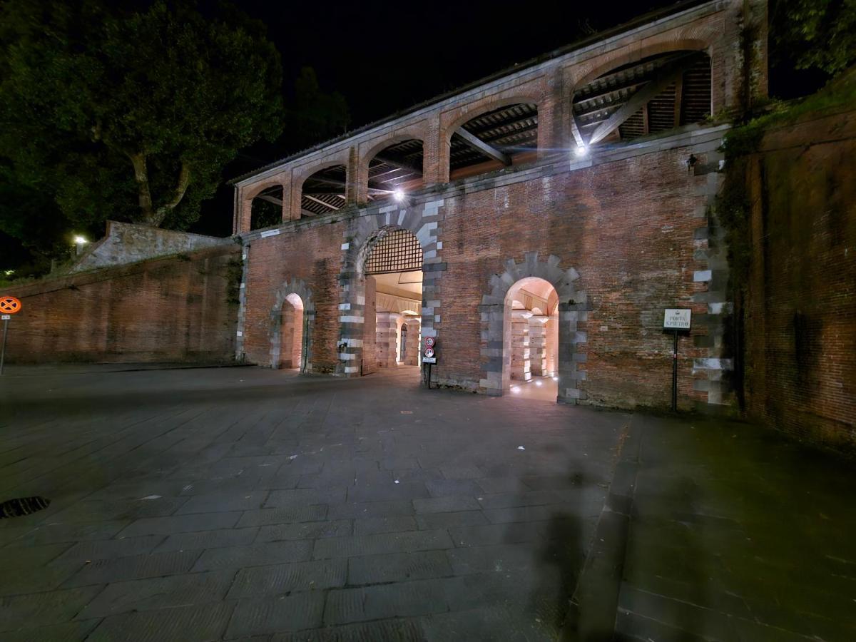 Lucca Walls Dream - Air Cond - Wi-Fi - Panoramic In Front Of The Historical Walls - Extérieur photo